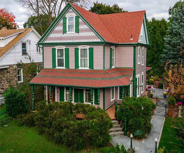 recent view of this address