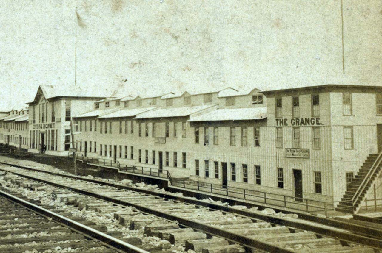 The 496-foot facade of the encampment hotel
